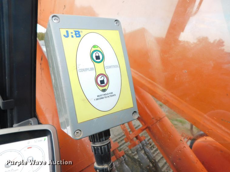 image for item DK8662 2013 Doosan DX350LC-3  excavator