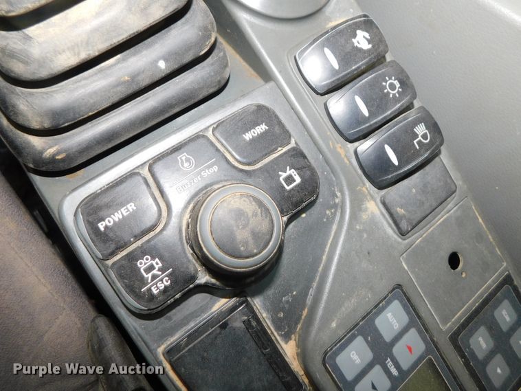 image for item DK8662 2013 Doosan DX350LC-3  excavator