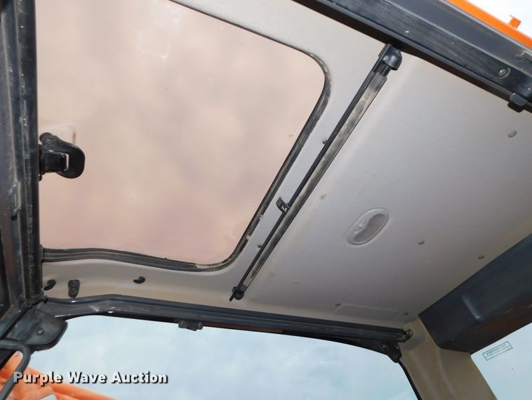 image for item DK8662 2013 Doosan DX350LC-3  excavator