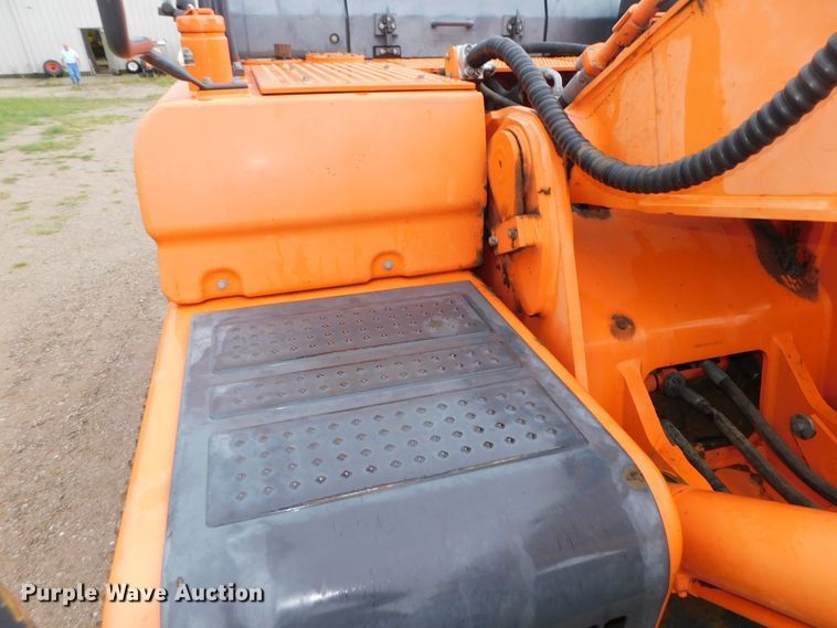 image for item DK8662 2013 Doosan DX350LC-3  excavator