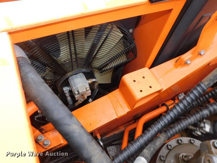 image for item DK8662 2013 Doosan DX350LC-3  excavator