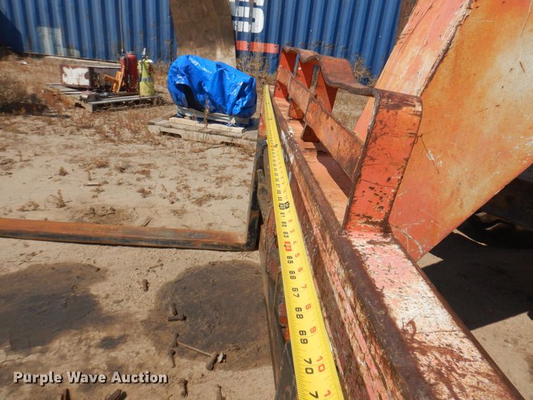 image for item DK8757 2002 SkyTrak 10042  telehandler