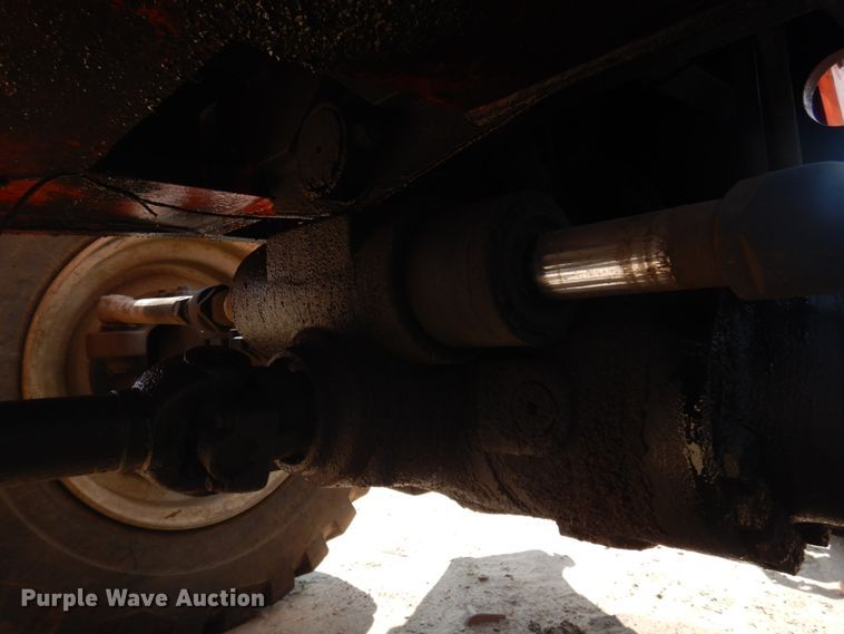 image for item DK8757 2002 SkyTrak 10042  telehandler