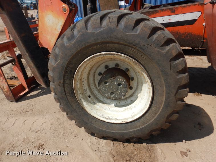 image for item DK8757 2002 SkyTrak 10042  telehandler