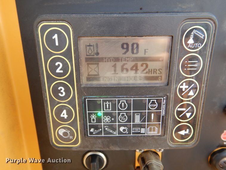 image for item DL0547 2015 Vermeer TR620  Trommel Screen