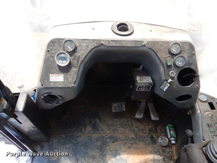 image for item DL0568 2005 Timberking TK340  feller buncher