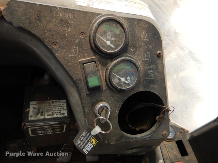 image for item DL0568 2005 Timberking TK340  feller buncher