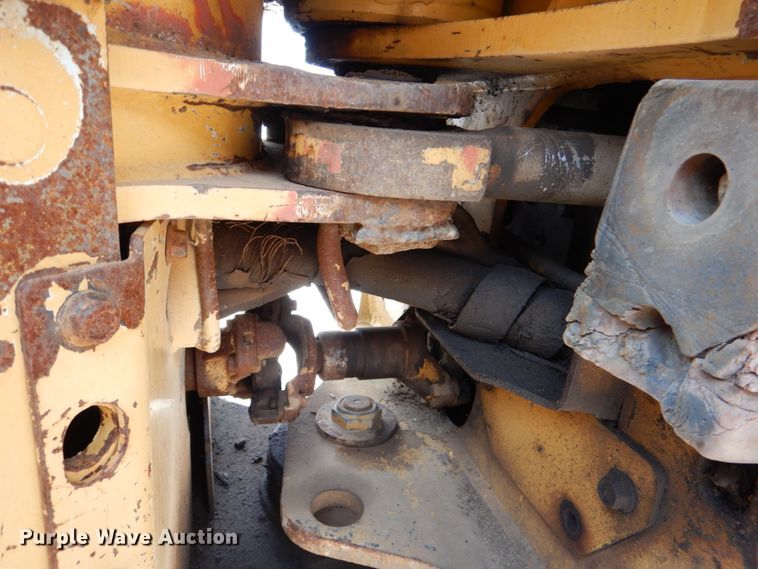 image for item DL0568 2005 Timberking TK340  feller buncher