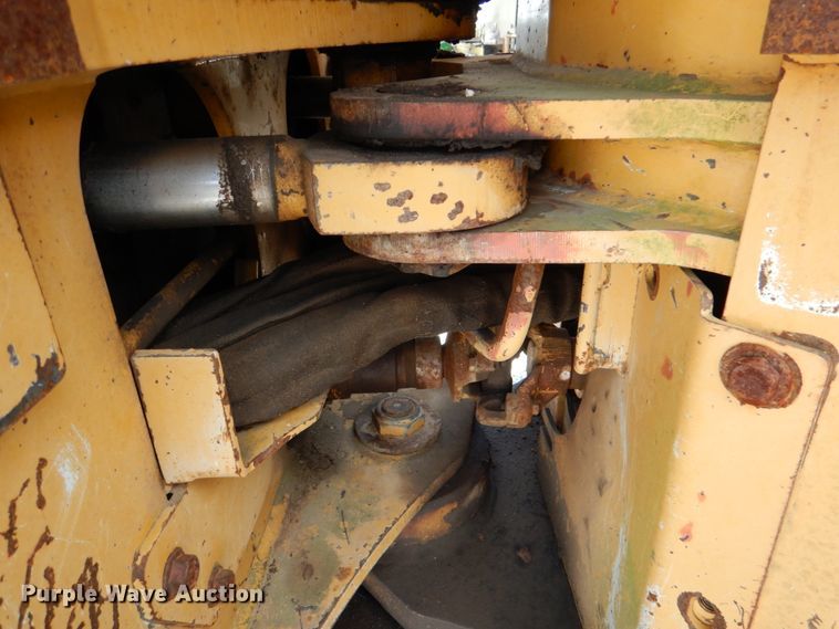 image for item DL0568 2005 Timberking TK340  feller buncher