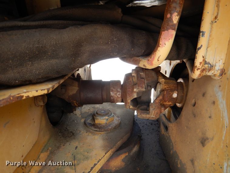 image for item DL0568 2005 Timberking TK340  feller buncher