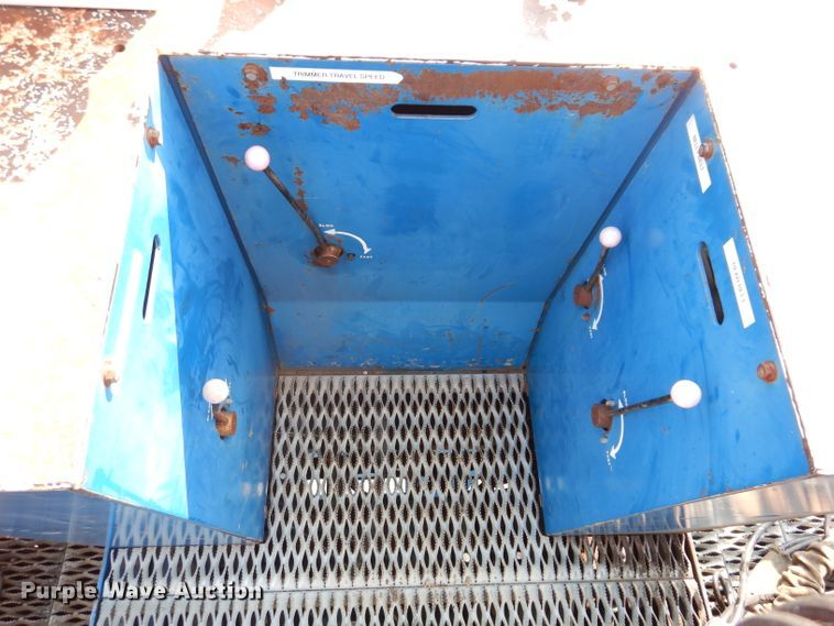 image for item DL5743 2004 HEM HT4502  trimmer placer