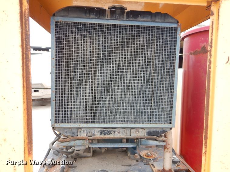 image for item DM0609 2005 Vac-Tron PMD850DT-E  vacuum excavator