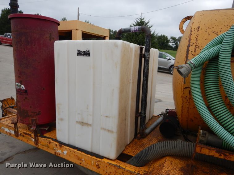 image for item DM0609 2005 Vac-Tron PMD850DT-E  vacuum excavator