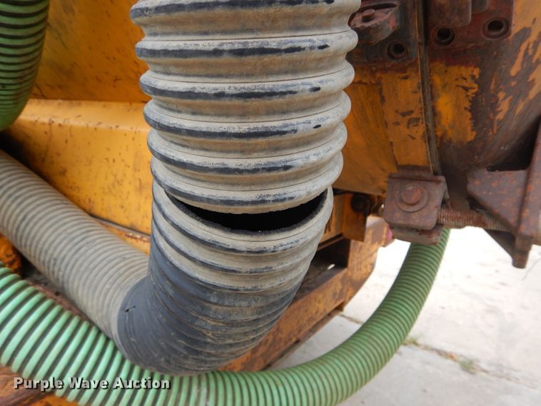 image for item DM0609 2005 Vac-Tron PMD850DT-E  vacuum excavator