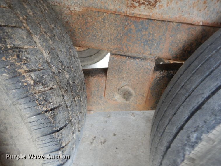 image for item DM0609 2005 Vac-Tron PMD850DT-E  vacuum excavator