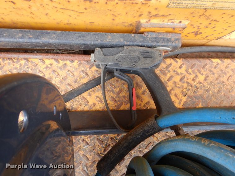 image for item DM0609 2005 Vac-Tron PMD850DT-E  vacuum excavator