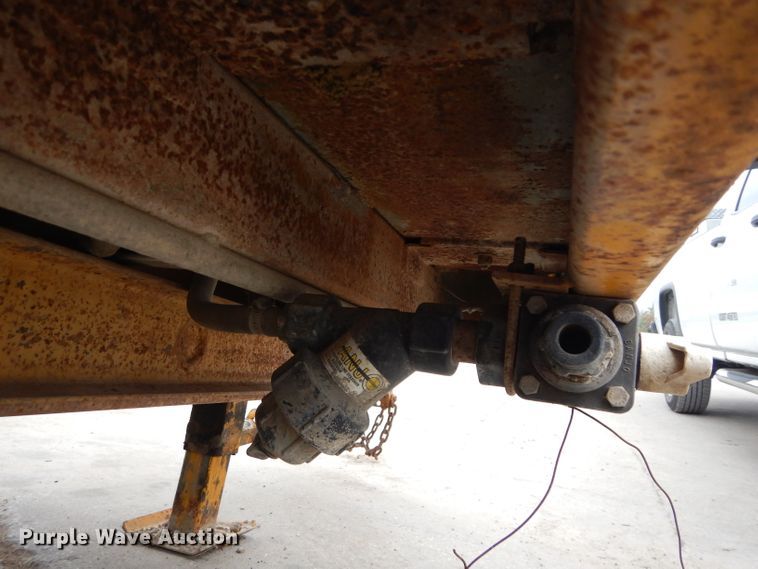 image for item DM0609 2005 Vac-Tron PMD850DT-E  vacuum excavator