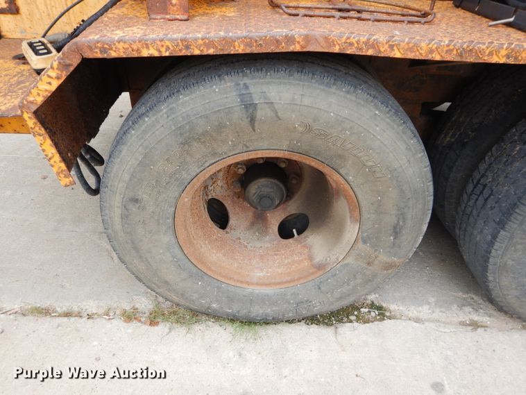 image for item DM0609 2005 Vac-Tron PMD850DT-E  vacuum excavator