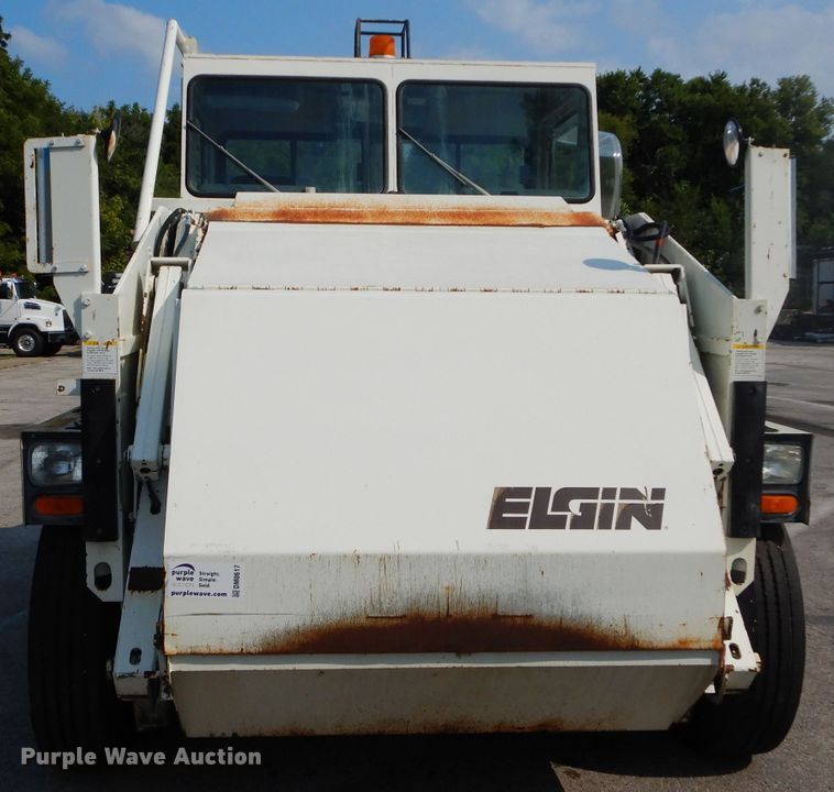 image for item DM0617 1996 Elgin P  street sweeper truck