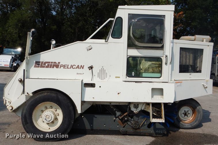 image for item DM0617 1996 Elgin P  street sweeper truck