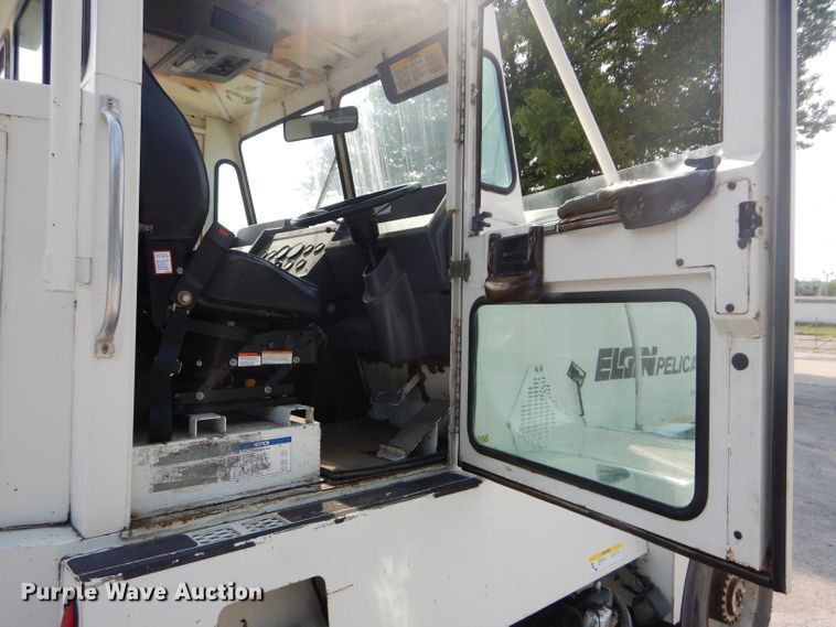 image for item DM0617 1996 Elgin P  street sweeper truck