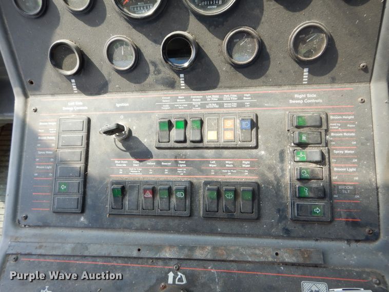 image for item DM0617 1996 Elgin P  street sweeper truck