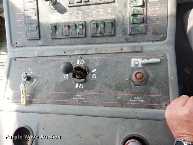 image for item DM0617 1996 Elgin P  street sweeper truck