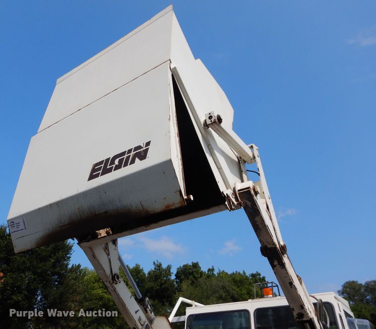 image for item DM0617 1996 Elgin P  street sweeper truck