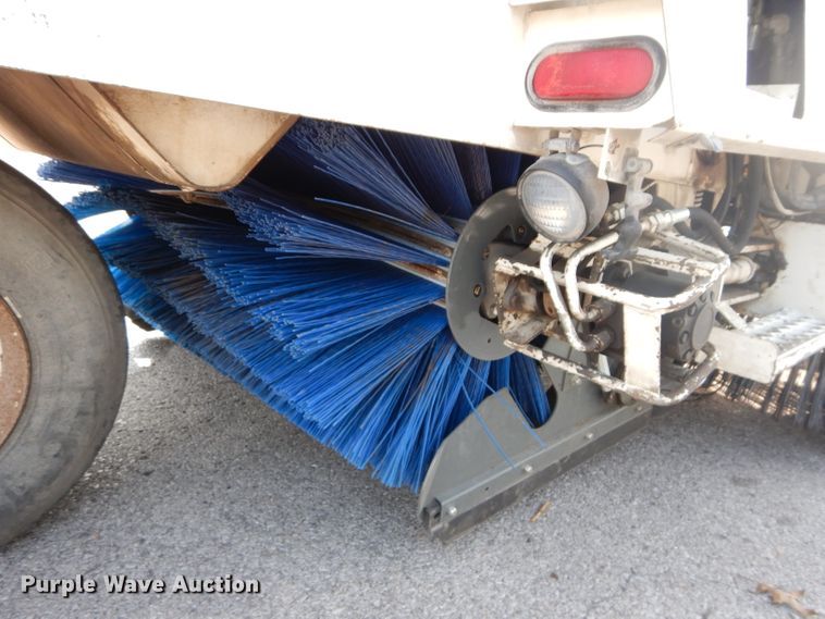 image for item DM0617 1996 Elgin P  street sweeper truck