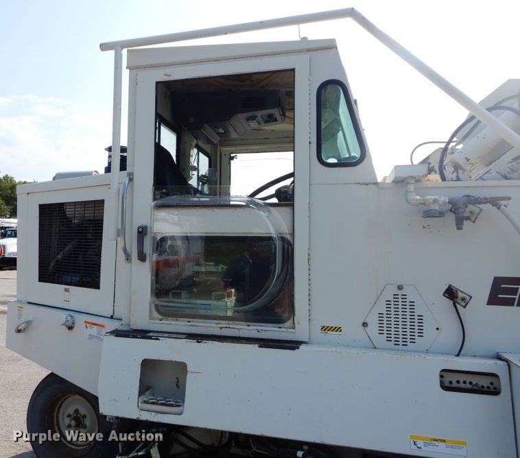 image for item DM0617 1996 Elgin P  street sweeper truck