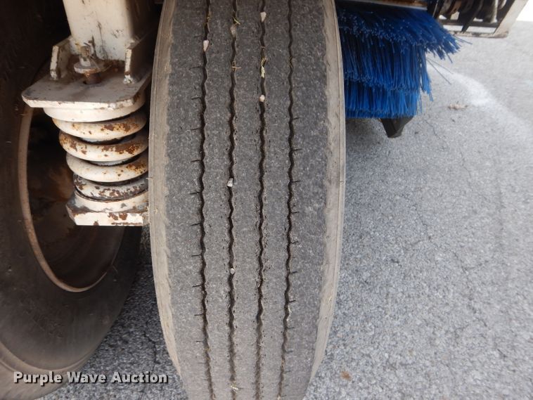 image for item DM0617 1996 Elgin P  street sweeper truck