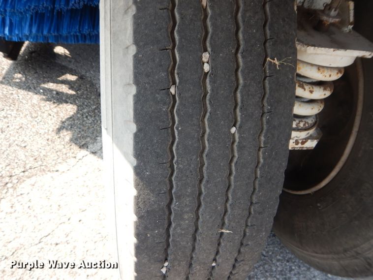 image for item DM0617 1996 Elgin P  street sweeper truck