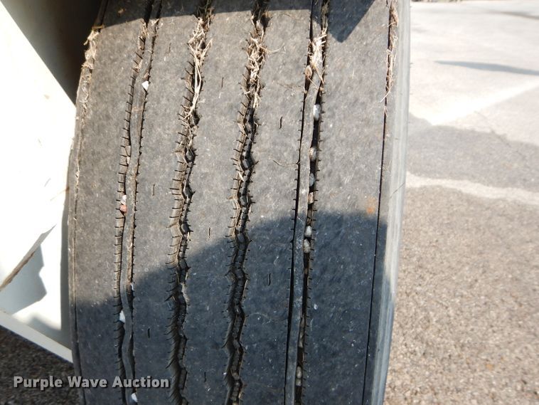 image for item DM0617 1996 Elgin P  street sweeper truck