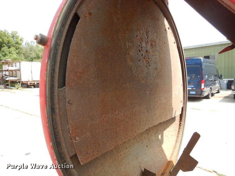 image for item DM0619 2011 International 7400  sewer jetter truck