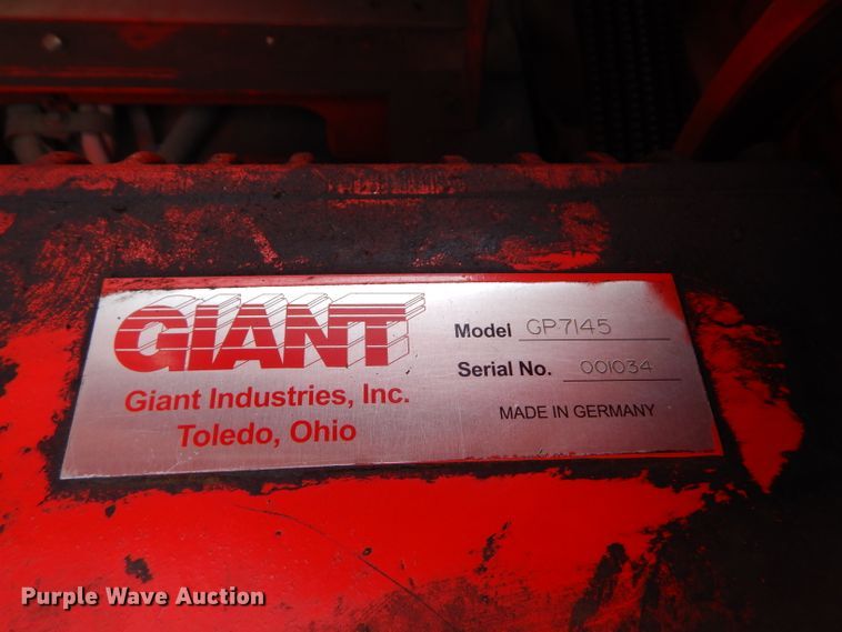 image for item DM0619 2011 International 7400  sewer jetter truck