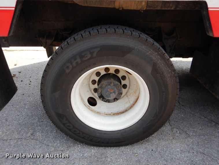 image for item DM0619 2011 International 7400  sewer jetter truck