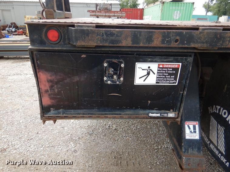 image for item DM1333 1994 Ford F800  crane truck