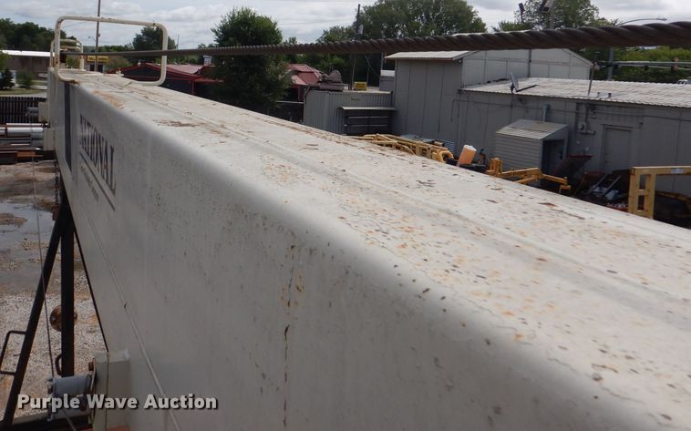 image for item DM1333 1994 Ford F800  crane truck