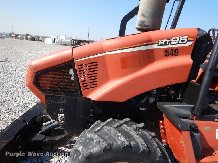 image for item DM1449 2005 Ditch Witch RT95  trencher