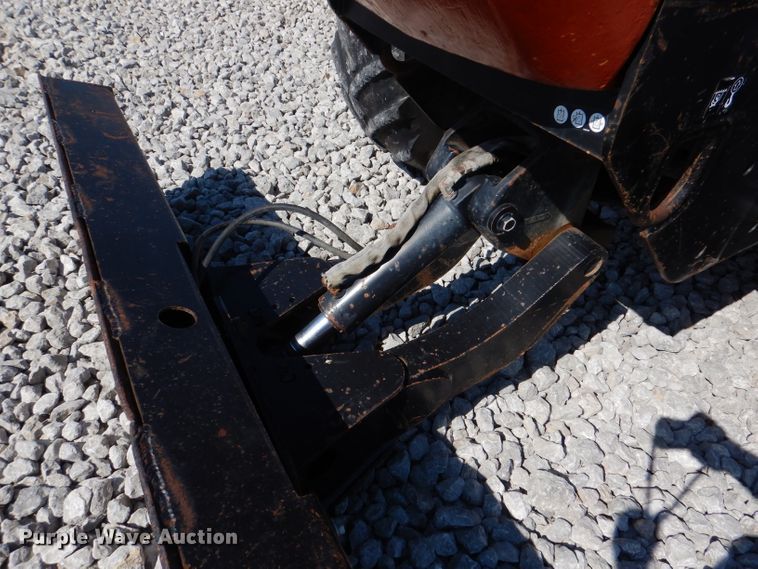 image for item DM1449 2005 Ditch Witch RT95  trencher