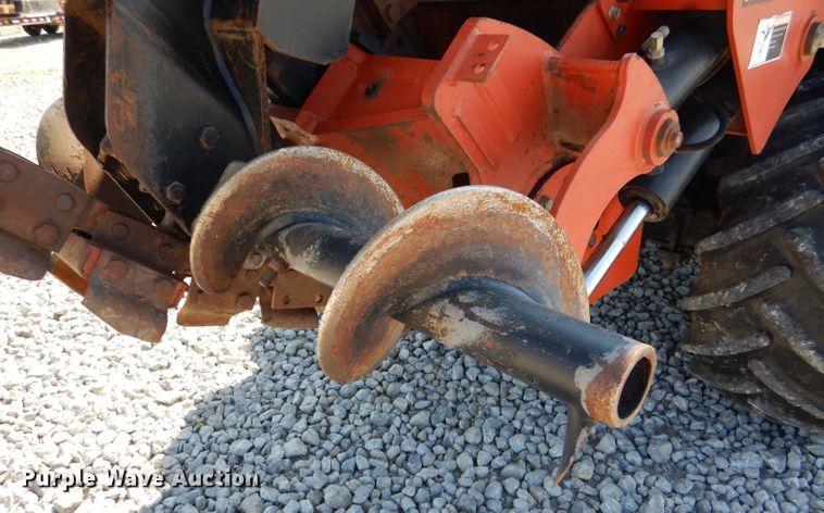 image for item DM1449 2005 Ditch Witch RT95  trencher
