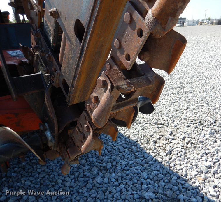 image for item DM1449 2005 Ditch Witch RT95  trencher
