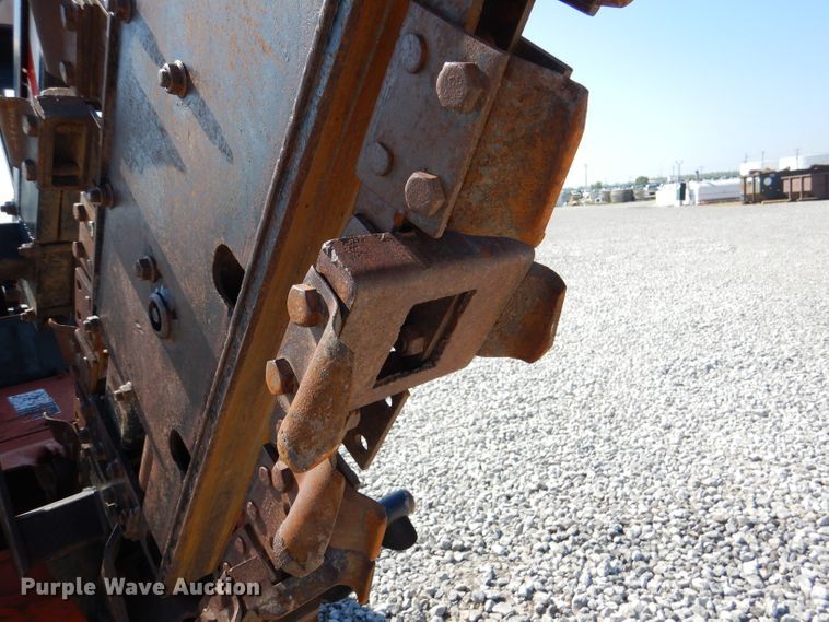 image for item DM1449 2005 Ditch Witch RT95  trencher