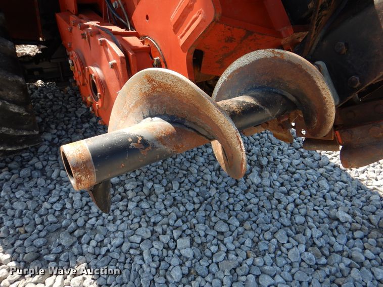 image for item DM1449 2005 Ditch Witch RT95  trencher