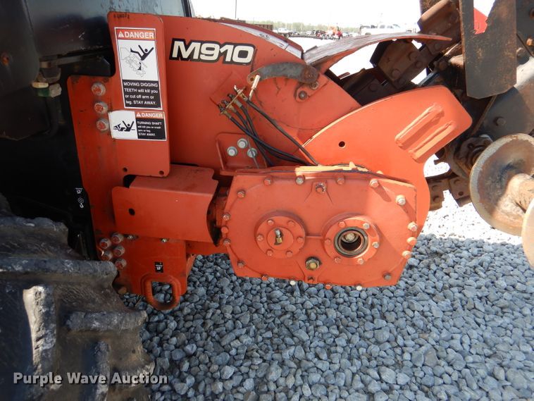 image for item DM1449 2005 Ditch Witch RT95  trencher