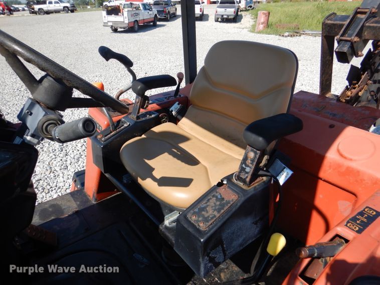 image for item DM1449 2005 Ditch Witch RT95  trencher