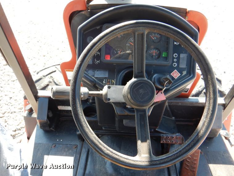 image for item DM1449 2005 Ditch Witch RT95  trencher