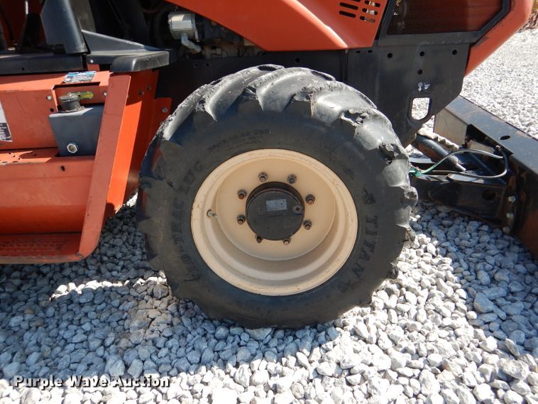image for item DM1449 2005 Ditch Witch RT95  trencher