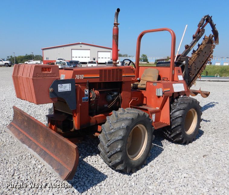 image for item DM1450 1998 Ditch Witch 7610  trencher
