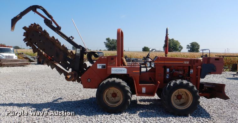 image for item DM1450 1998 Ditch Witch 7610  trencher